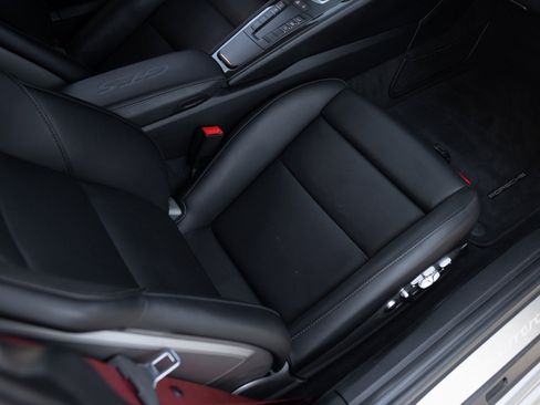 Used 2018 Porsche 911 GT3 RS image 59