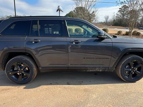 New 2026 Jeep Grand Cherokee Limited image 7