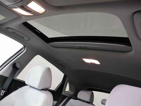 Used 2023 Hyundai Kona SEL w/ Convenience Package image 19