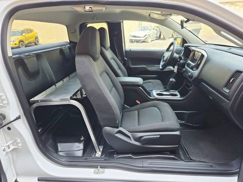 Used 2020 Chevrolet Colorado LT w/ Safety Package image 20