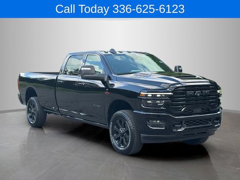 New 2025 RAM 2500 Laramie AWD/4WD image 6