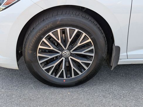 Used 2019 Volkswagen Jetta SE FWD image 10