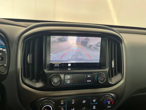 Used 2019 Chevrolet Colorado Z71 AWD/4WD image 71