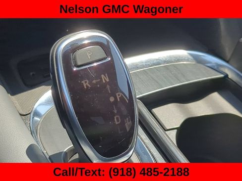 Used 2021 Buick Enclave Premium w/ Sun and Sites Package FWD image 32