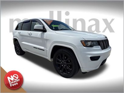 Used 2017 Jeep Grand Cherokee Altitude