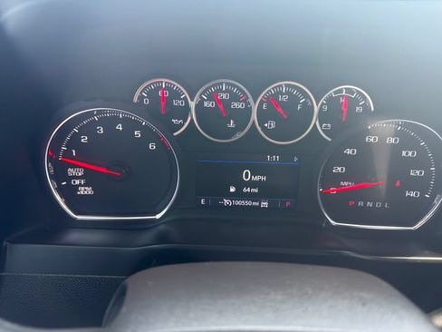 Used 2021 Chevrolet Silverado 1500 LT Trail Boss w/ Convenience Package II AWD/4WD image 19