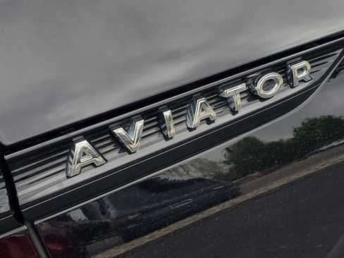 Certified 2023 Lincoln Aviator Reserve w/ Equipment Group 201A AWD/4WD image 6