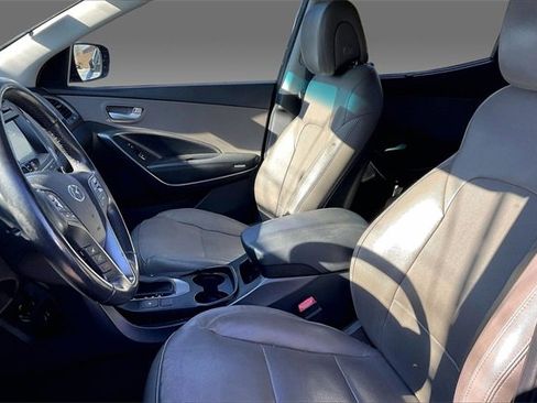 Used 2017 Hyundai Santa Fe Sport image 5