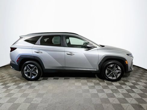 Used 2025 Hyundai Tucson SEL AWD/4WD image 8