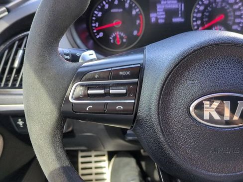 Used 2019 Kia Stinger GTS image 23