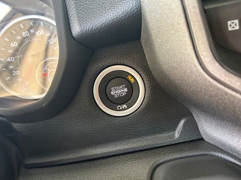 Used 2026 RAM 1500 Warlock AWD/4WD image 27
