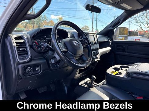 Used 2023 RAM 3500 Tradesman w/ Chrome Appearance Group image 16