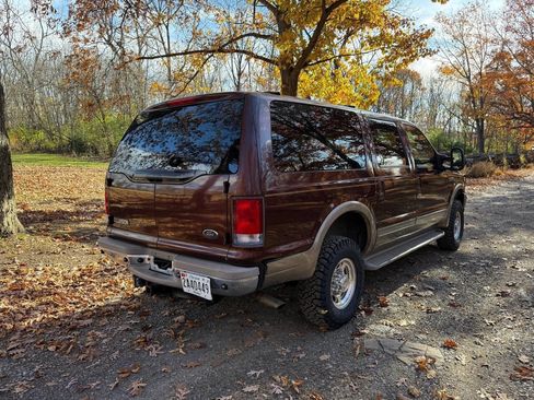 Used 2001 Ford Excursion Limited image 4