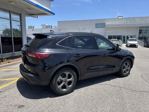 Used 2025 Ford Escape ST-Line FWD image 8