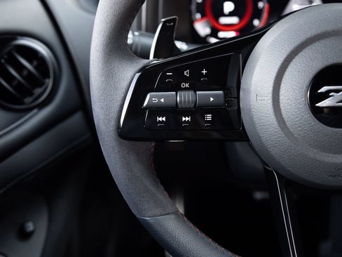 Used 2024 Nissan Z NISMO w/ Floor Mat Package RWD image 15