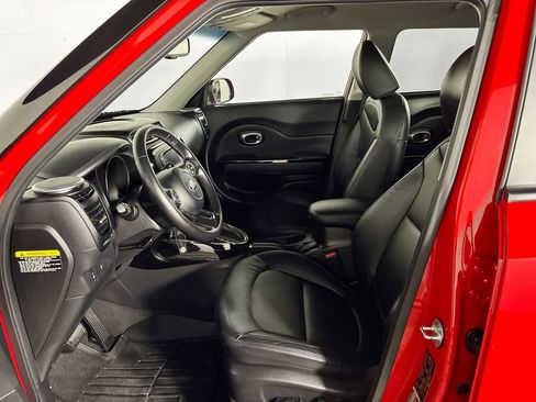 Used 2016 Kia Soul ! image 11