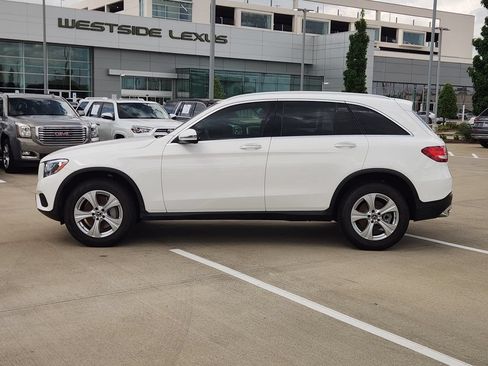Used 2018 Mercedes-Benz GLC 300 image 4