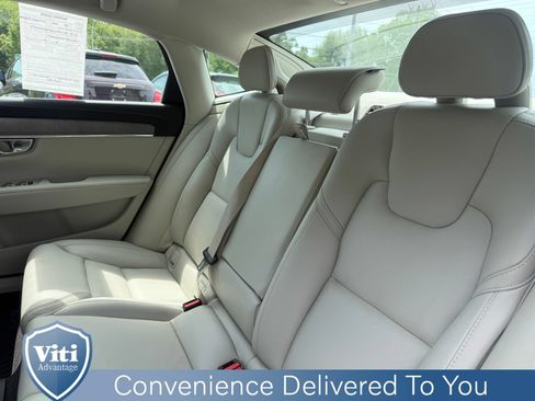 Certified 2023 Volvo S90 B6 Ultimate w/ Protection Package Premier AWD/4WD image 22