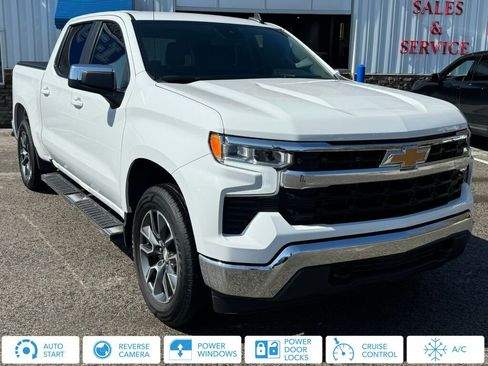 Used 2022 Chevrolet Silverado 1500 LT AWD/4WD image 1
