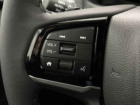 Used 2026 Honda Odyssey Touring image 13