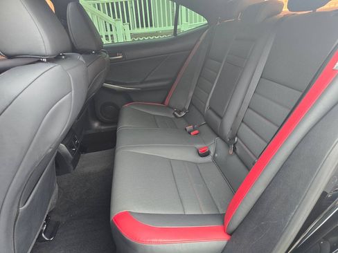 Used 2019 Lexus IS 300 RWD image 20