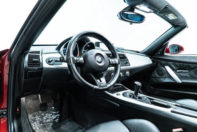 Used 2006 BMW M Roadster RWD image 22