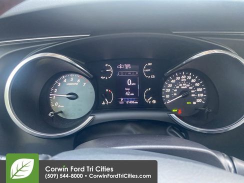 Used 2019 Toyota Sequoia Platinum image 10