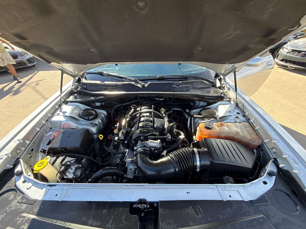 Used 2020 Dodge Challenger R/T RWD image 11
