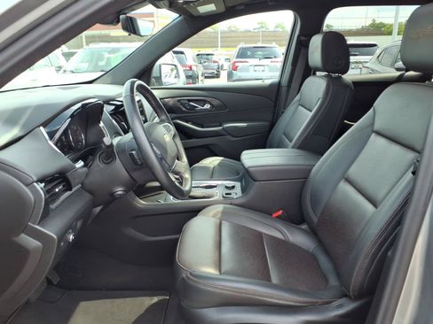Used 2023 Chevrolet Traverse High Country w/ LPO, Cargo Package FWD image 25