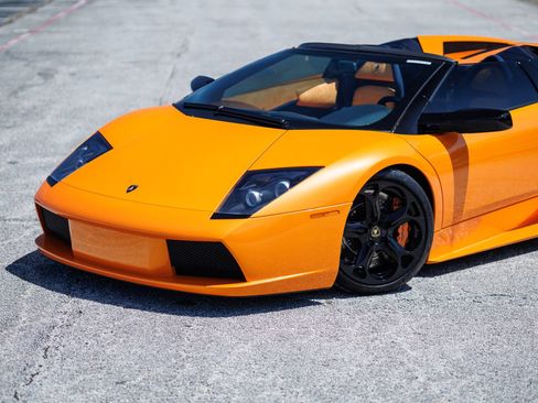 Used 2005 Lamborghini Murcielago Roadster AWD/4WD image 15