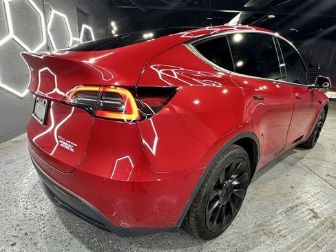 Used 2023 Tesla Model Y Long Range AWD/4WD image 5