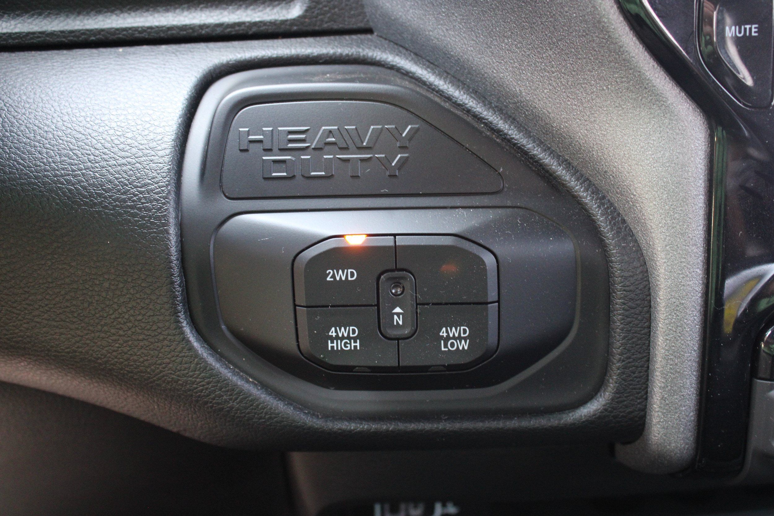 Certified 2026 RAM 2500 Tradesman AWD/4WD image 29