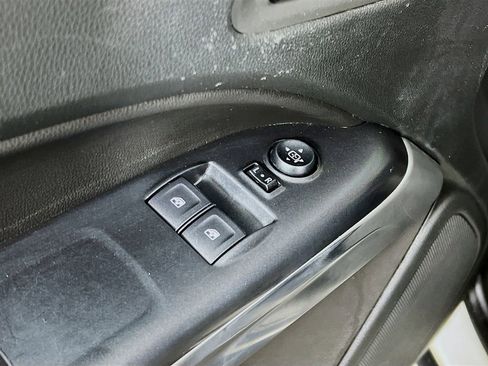 Used 2022 Chevrolet Colorado LT w/ Fleet Safety Package RWD image 30