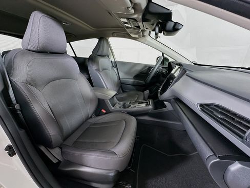 Used 2024 Subaru Crosstrek 2.0i Premium image 30