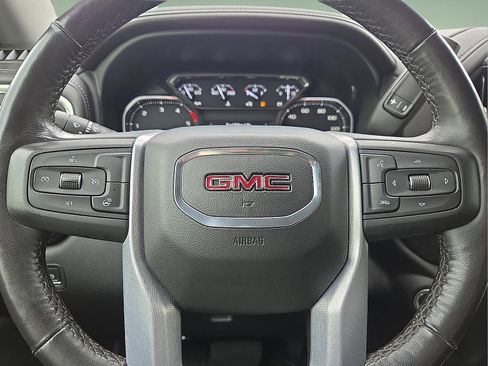 Used 2022 GMC Sierra 3500 SLT w/ SLT Convenience Package image 24