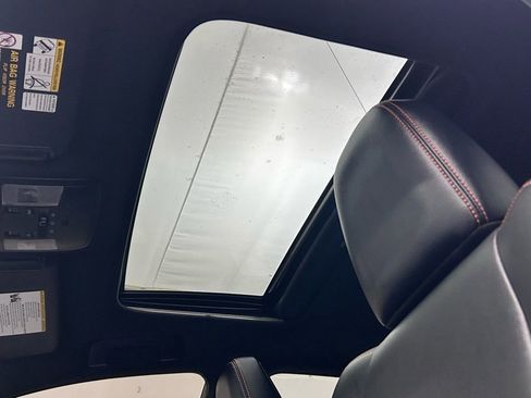 Used 2016 Toyota RAV4 SE image 23