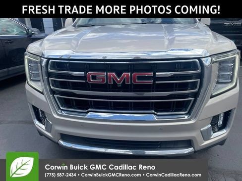Used 2021 GMC Yukon SLT w/ SLT Luxury Plus Package AWD/4WD image 3