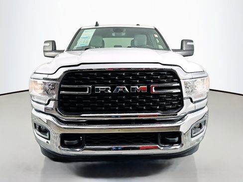 Used 2024 RAM 3500 Big Horn AWD/4WD image 2