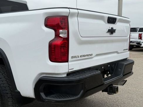 Certified 2025 Chevrolet Silverado 2500 Custom w/ Custom Value Package image 17