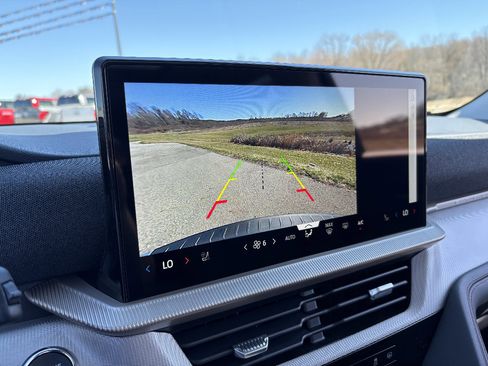 New 2026 Ford Explorer Active w/ Active Comfort Package image 40