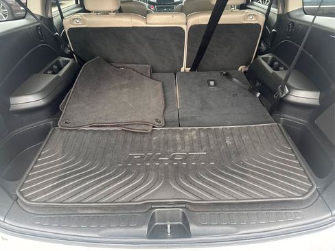 Used 2018 Honda Pilot EX-L image 11