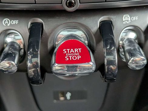 Used 2020 MINI Cooper S w/ Storage Package FWD image 32