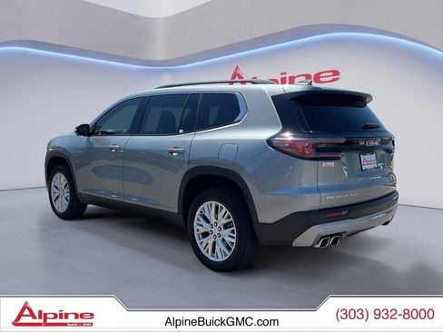Used 2024 GMC Acadia Elevation AWD/4WD image 3