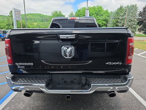 Used 2019 RAM 1500 Laramie AWD/4WD image 4