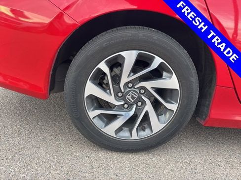 Used 2017 Honda Civic EX image 8