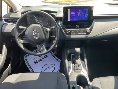 Used 2024 Toyota Corolla LE FWD image 18