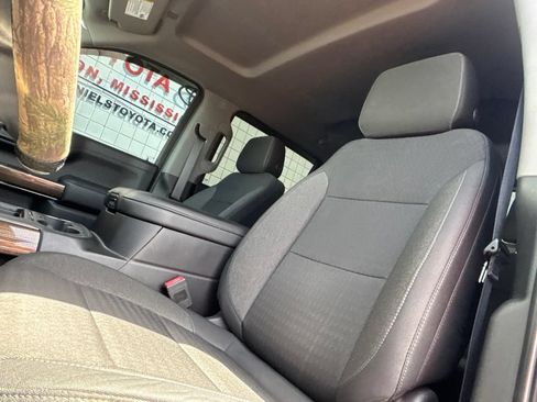Used 2019 Chevrolet Silverado 1500 RST w/ All-Star Edition AWD/4WD image 11