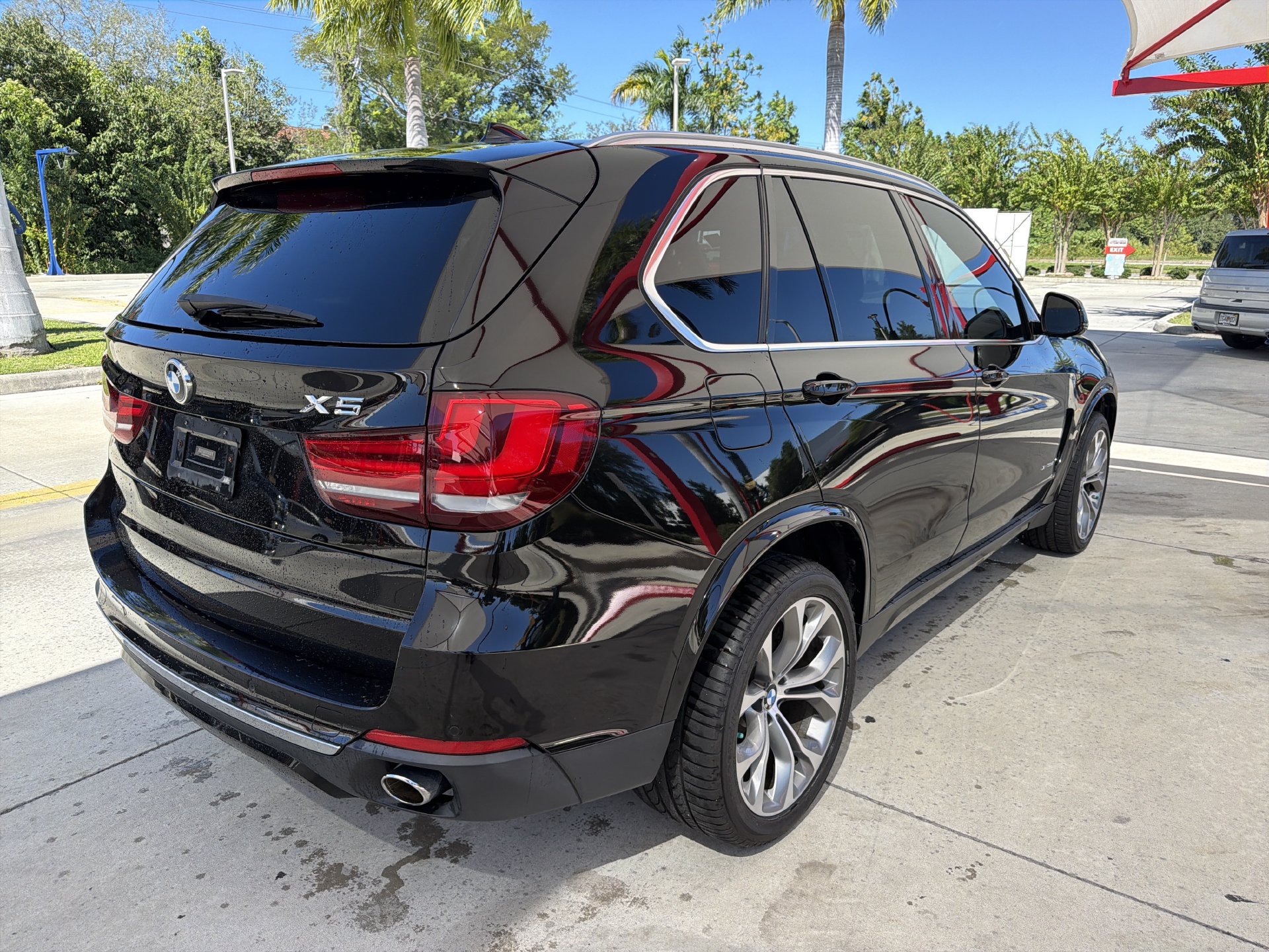 Used 2015 BMW X5 xDrive35d AWD/4WD image 4