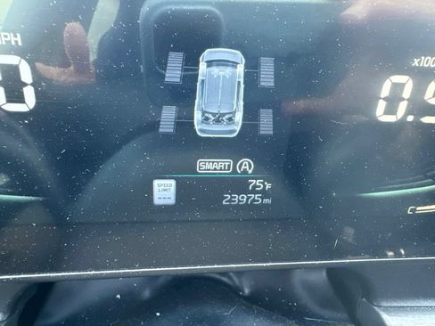 Used 2025 Kia Sportage X-Line AWD/4WD image 27