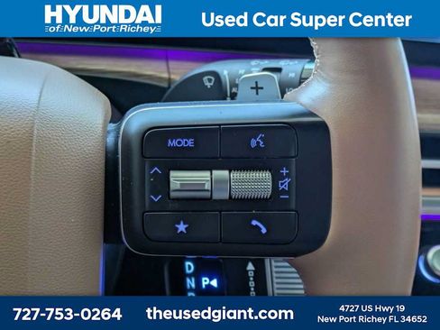 Used 2025 Hyundai Santa Fe Limited FWD image 41